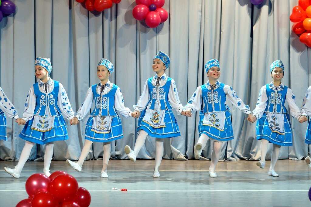 Отчётный концерт детского хореографического коллектива Солнцецвет. Белорусская полька.