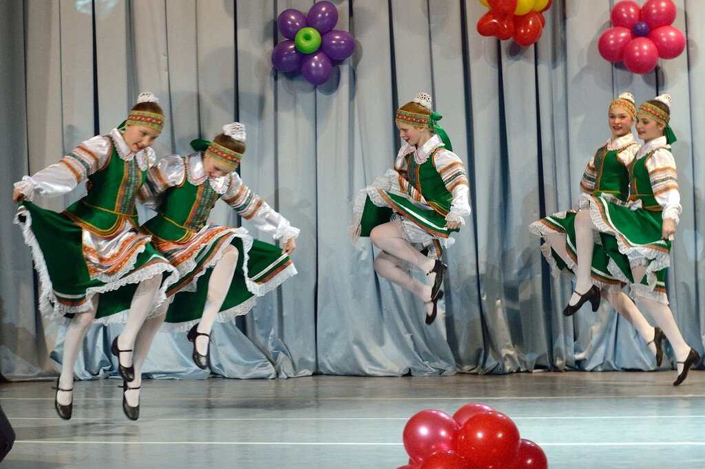 Отчётный концерт детского хореографического коллектива Солнцецвет. Белорусский танец «ЛенОк».