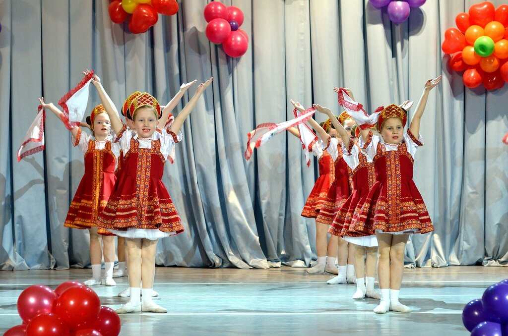 Отчётный концерт детского хореографического коллектива Солнцецвет. Русские частушки.