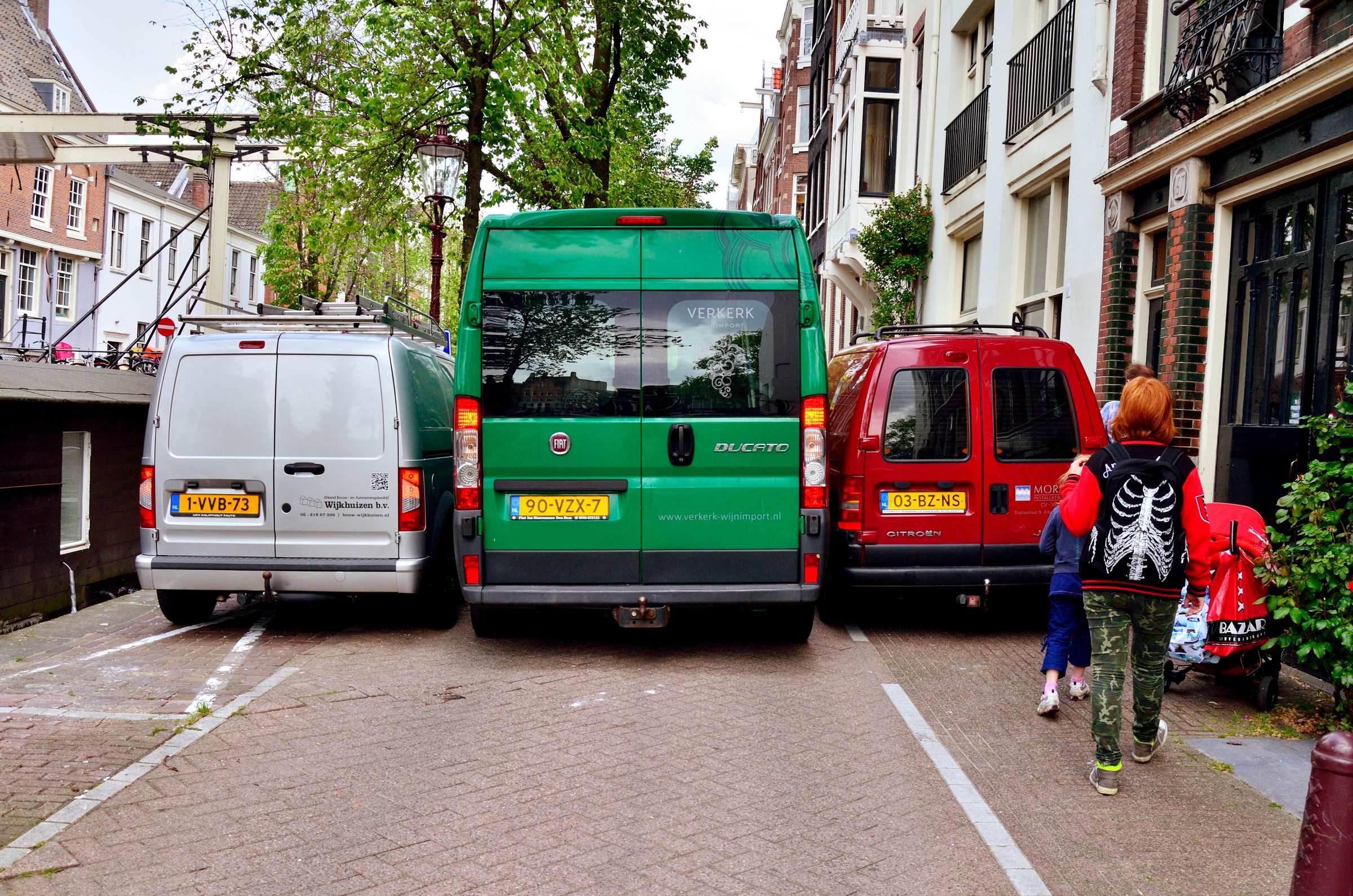 Амстердам. Мастера парковки.