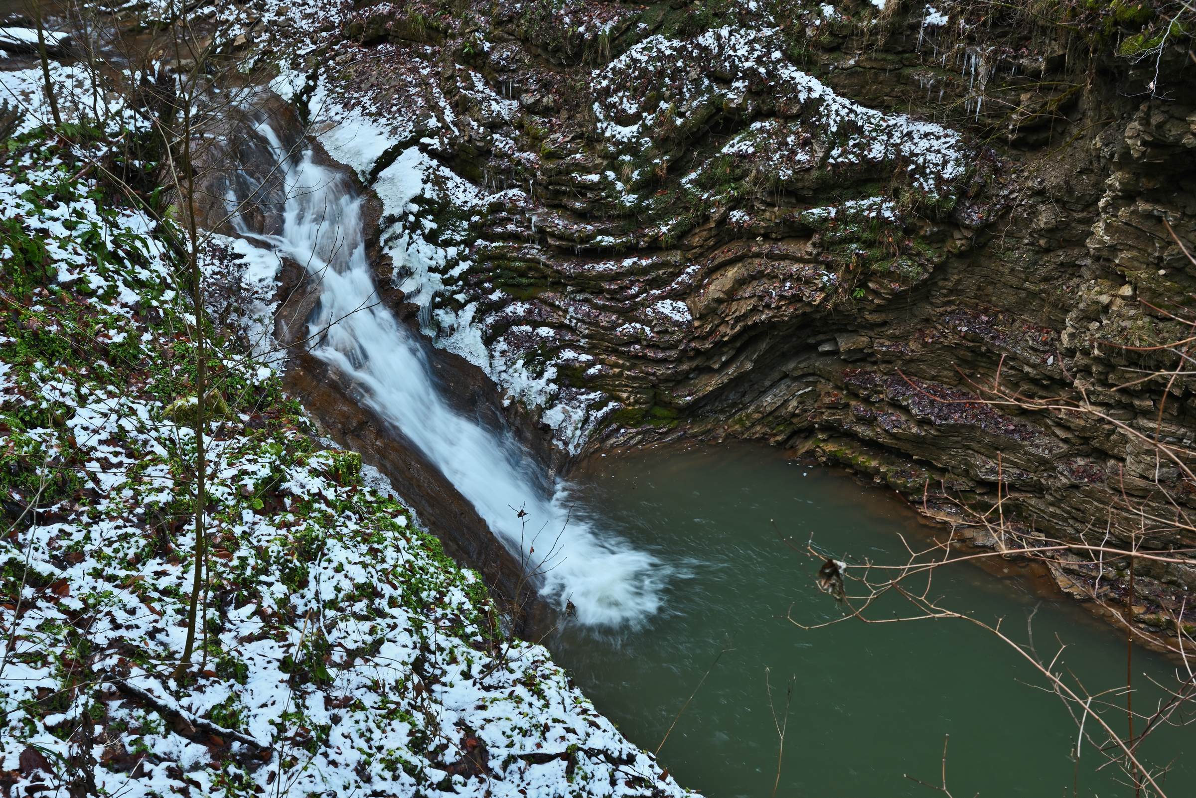 Водопад Каскадный ручья Руфабго