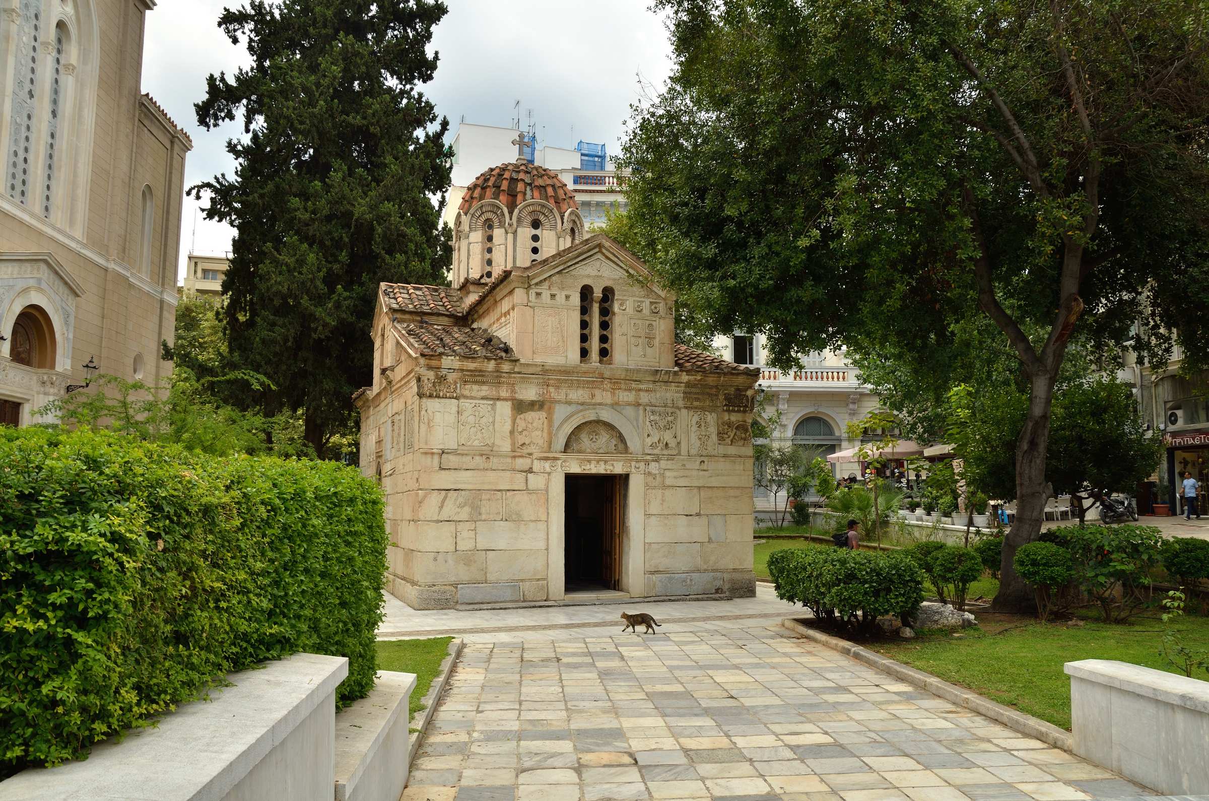 Церковь Агиос-Элефтериос в Афинах