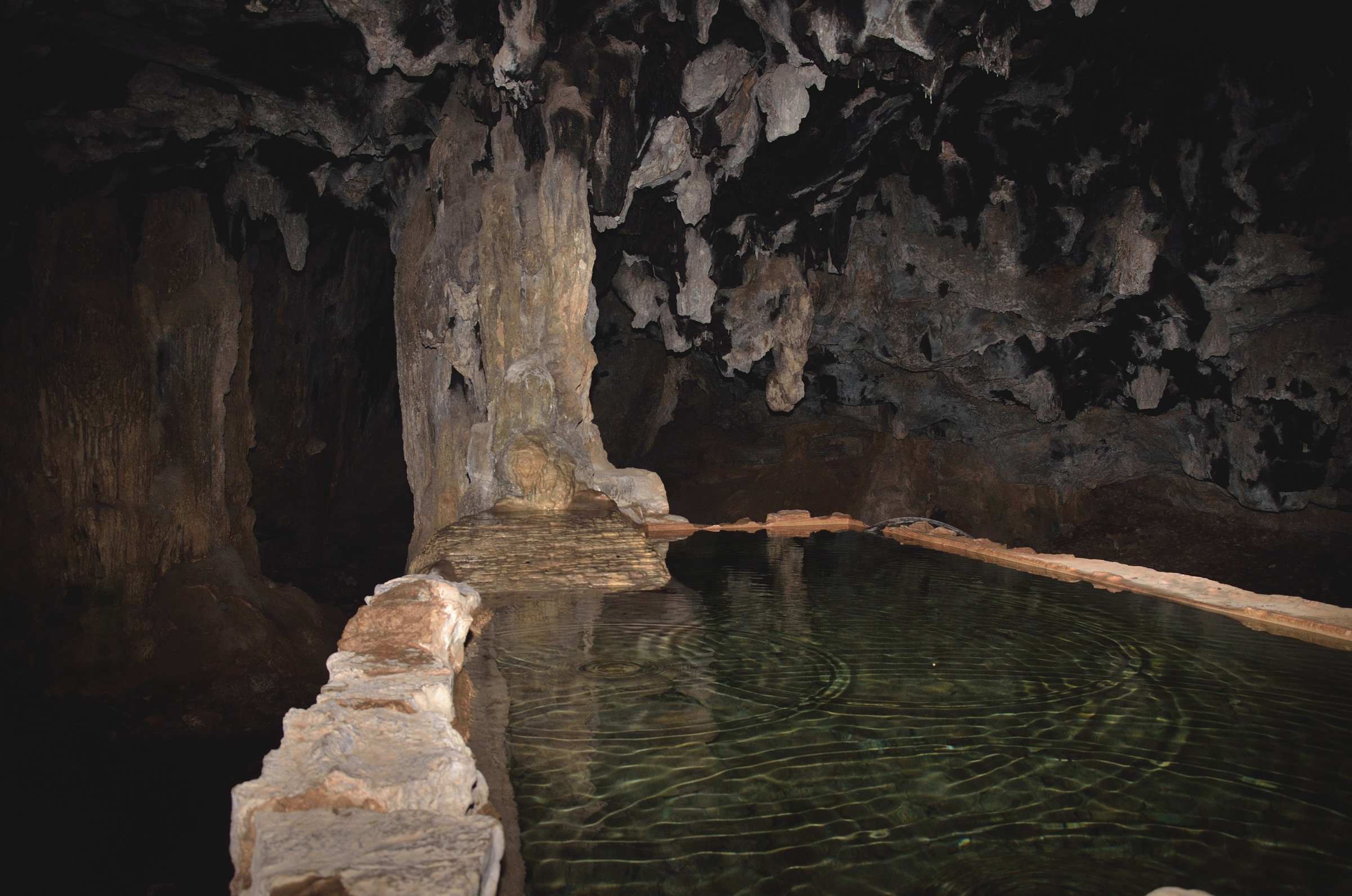 Пещера Медведицы на Крите
