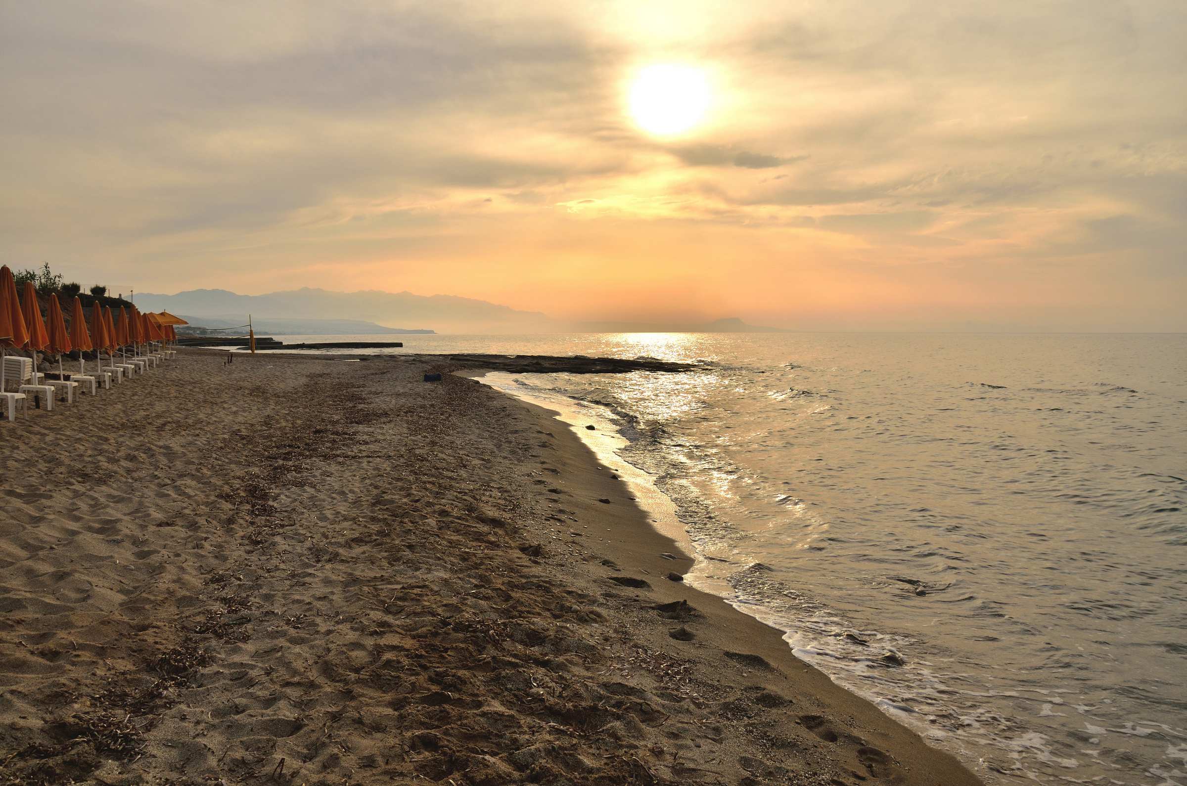 Пляж отеля Amnissos Hotel на Крите