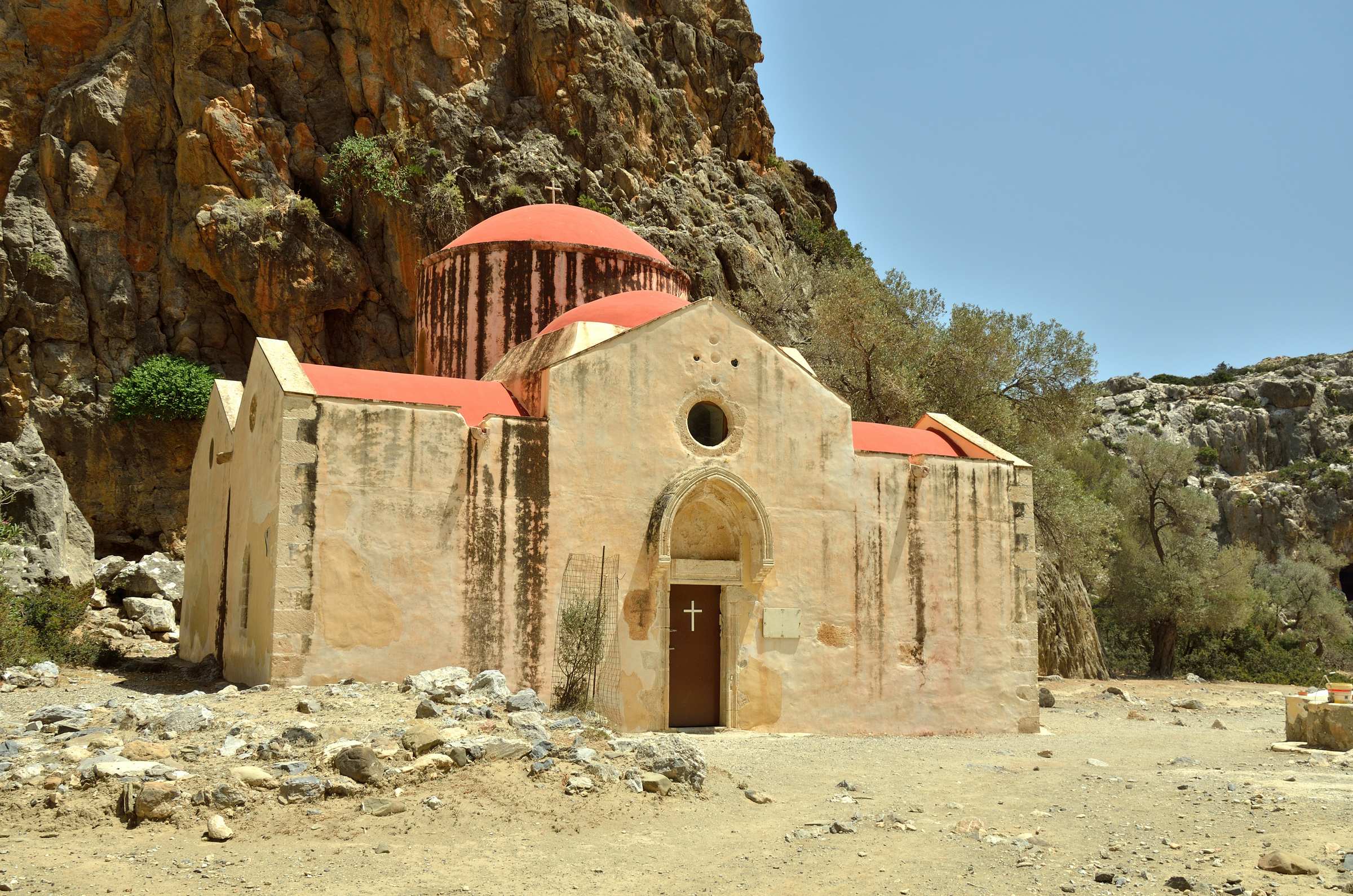 Церковь Святого Антония в ущелье Агиофараго на Крите