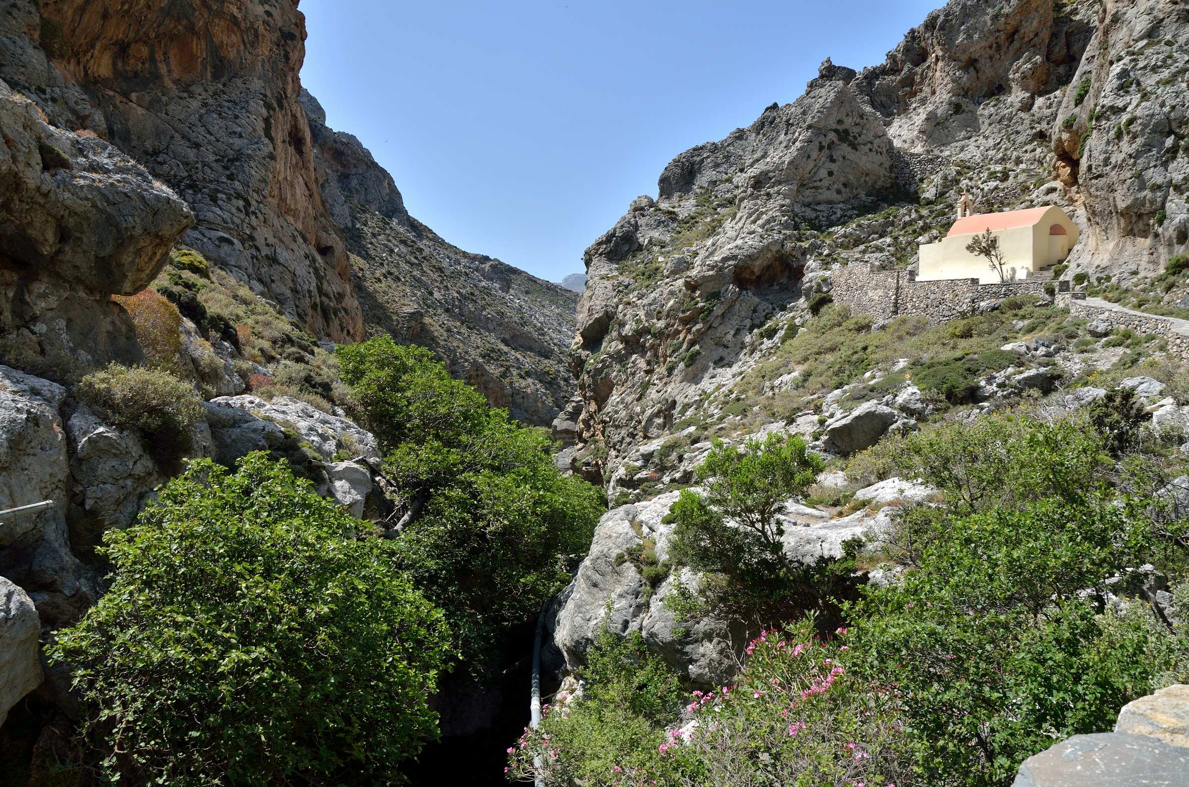 Ущелье Курталиотико на Крите