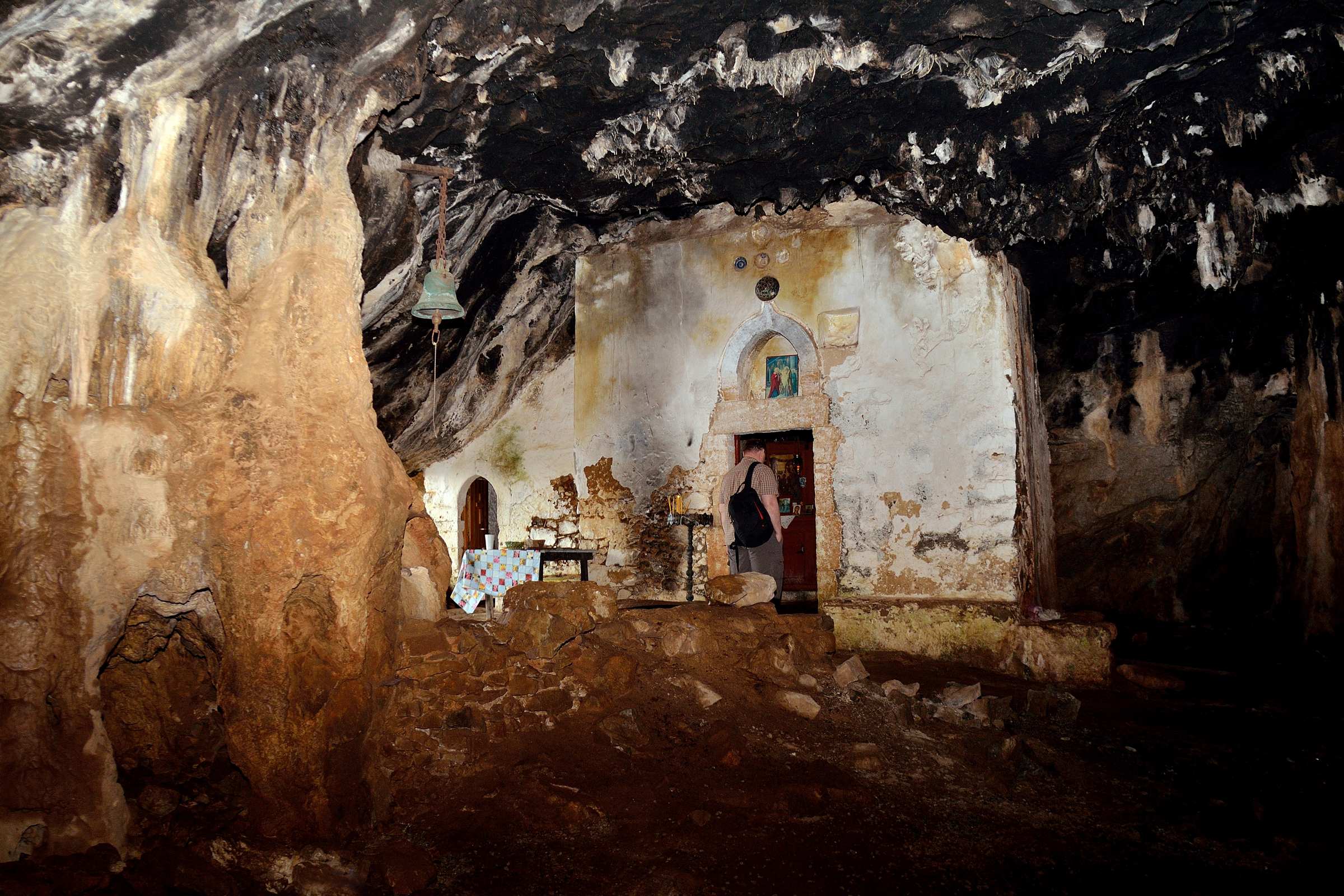Церковь в пещере Аркудиотисса