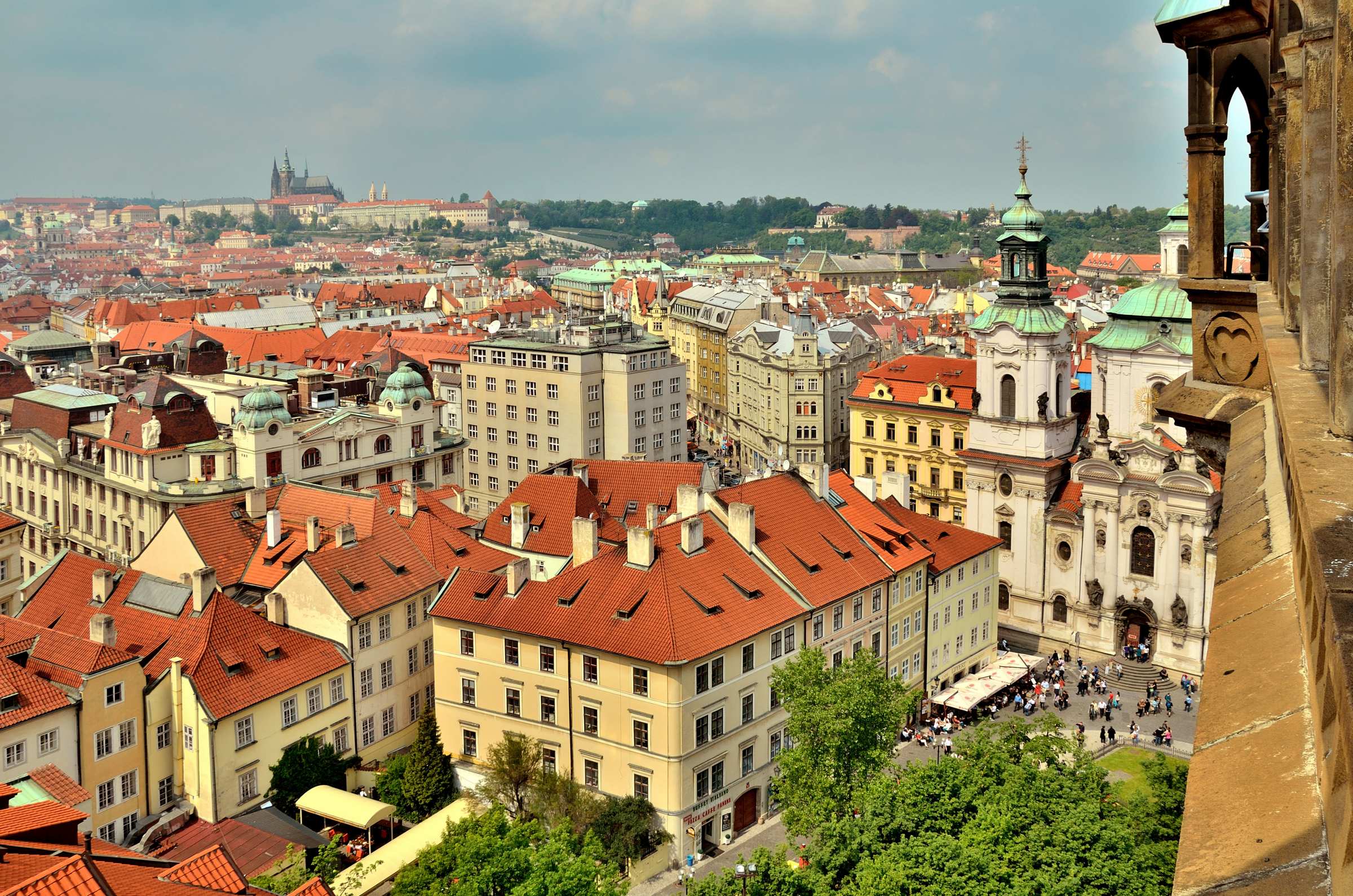 Виды на Прагу с ратушной башни
