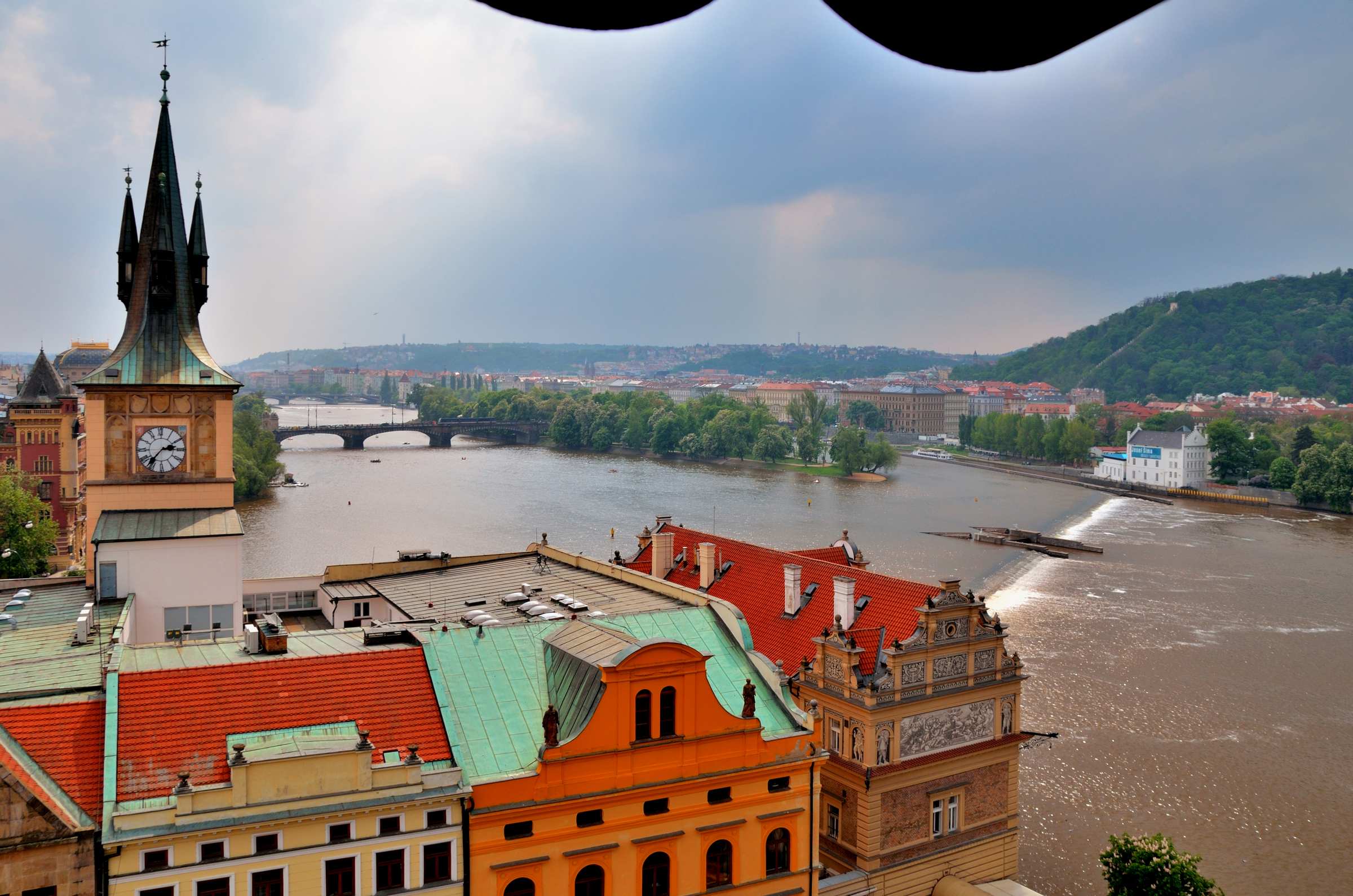 Прага. Вид со Староместской смотровой башни