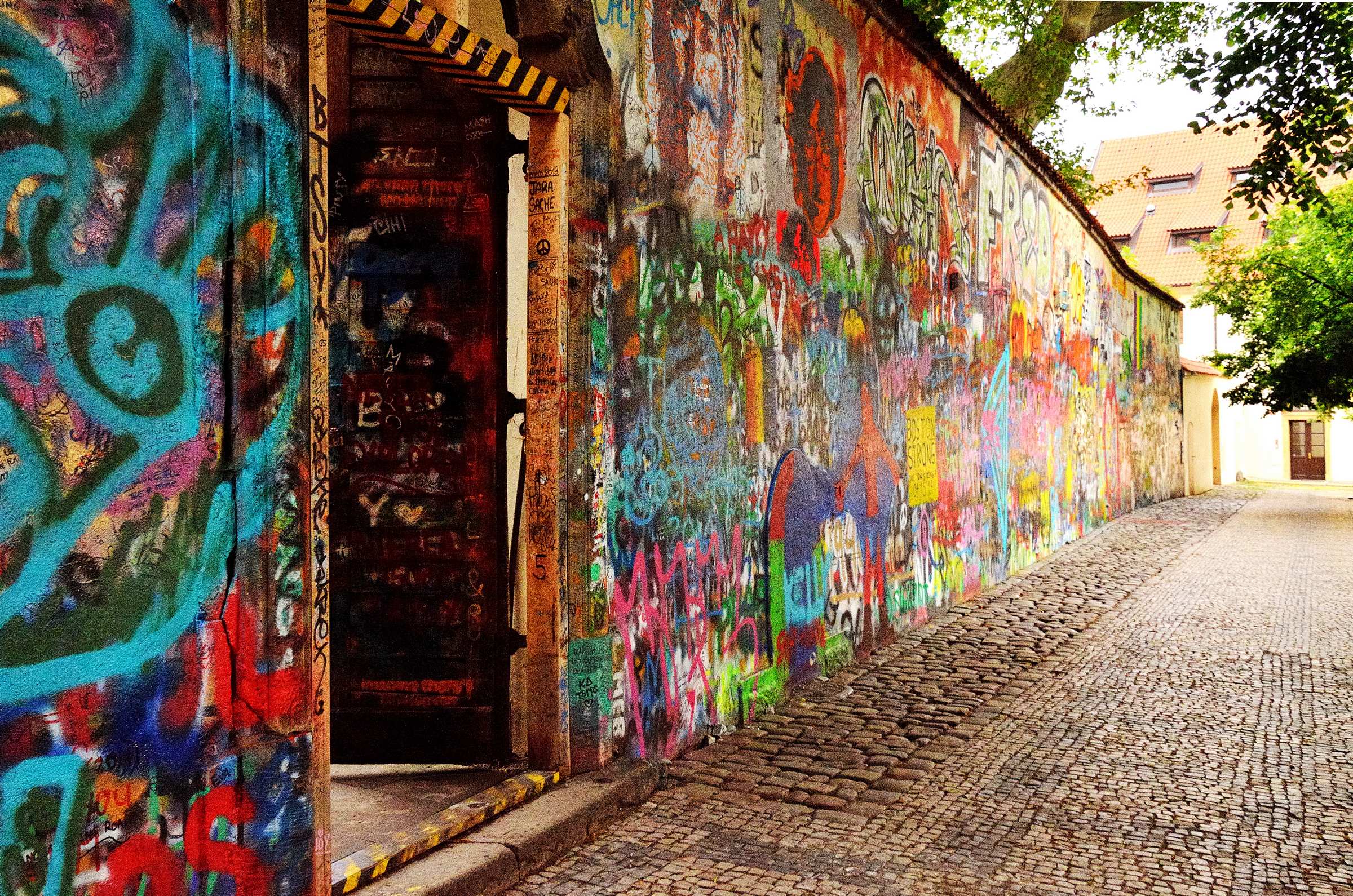 Прага. Стена Леннона