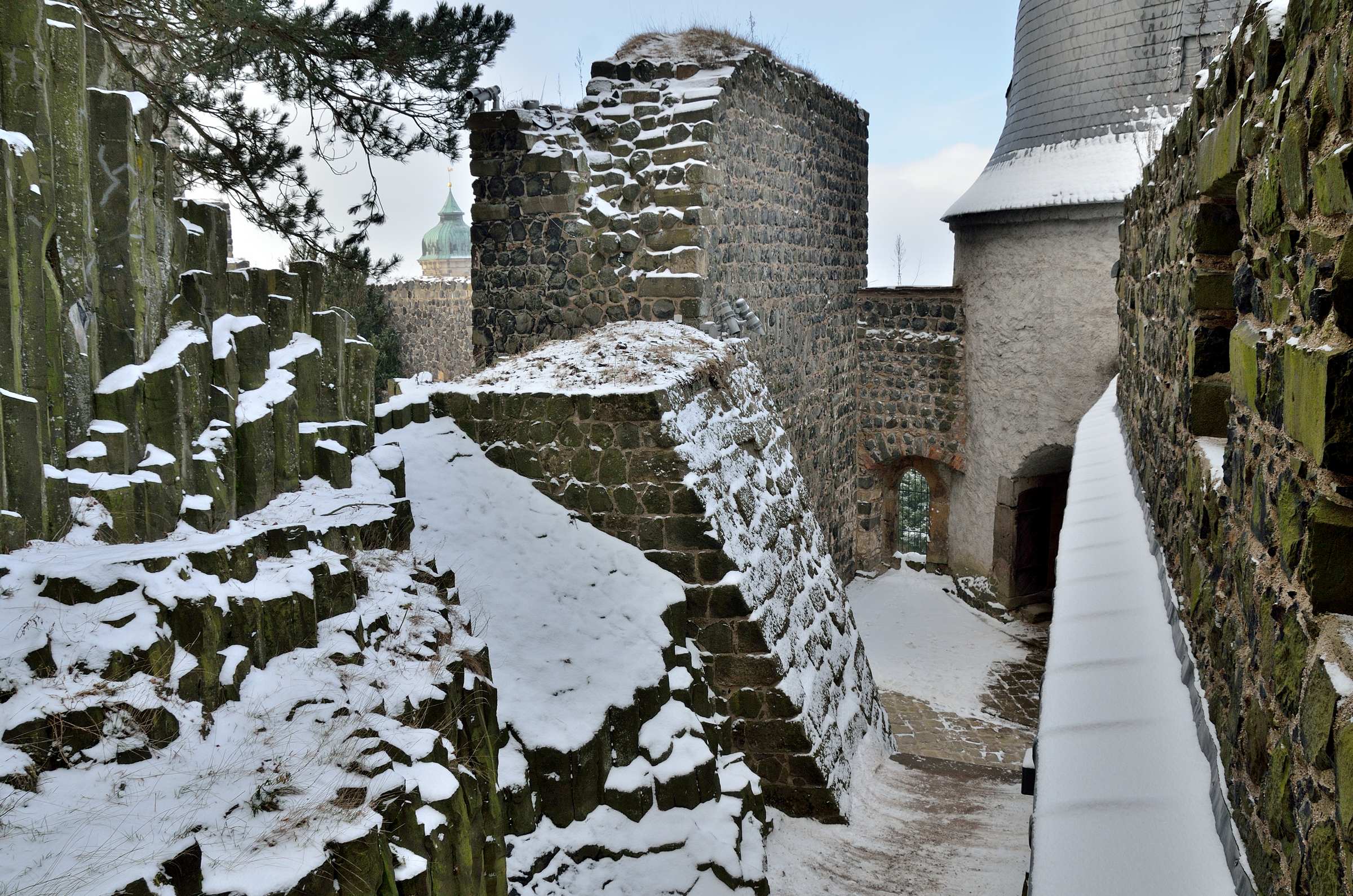 Крепость Штольпен в Саксонской Швейцарии