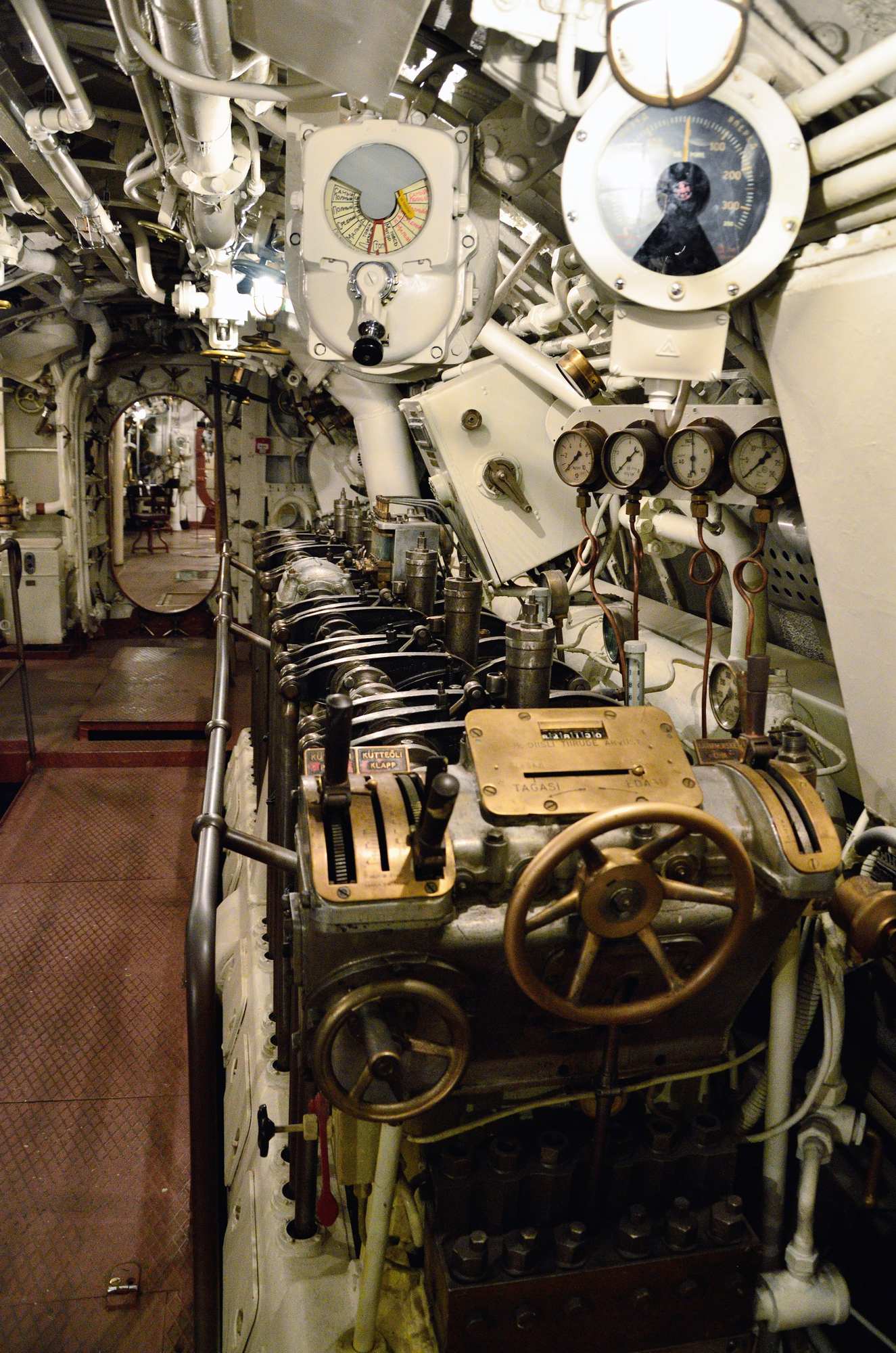 Летная гавань Леннусадам, подводная лодка Лембит