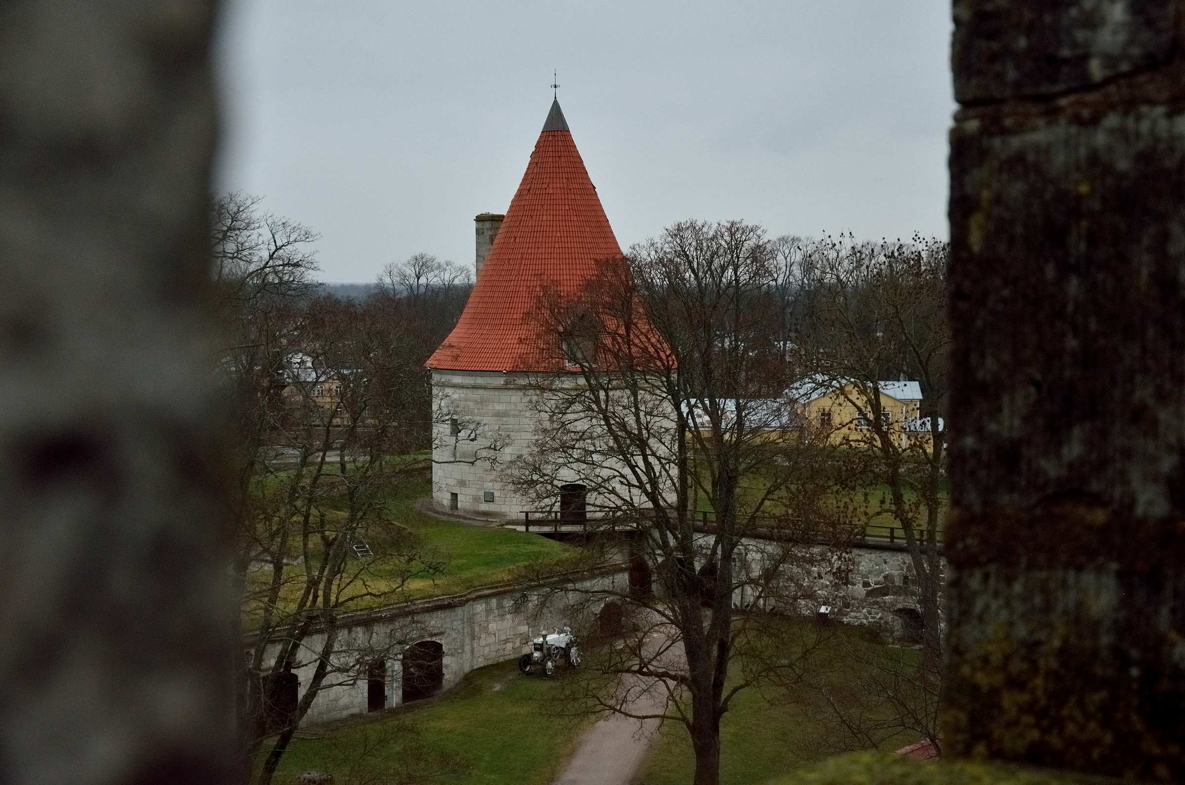 Оборонительная башня крепости Курессааре в Эстонии