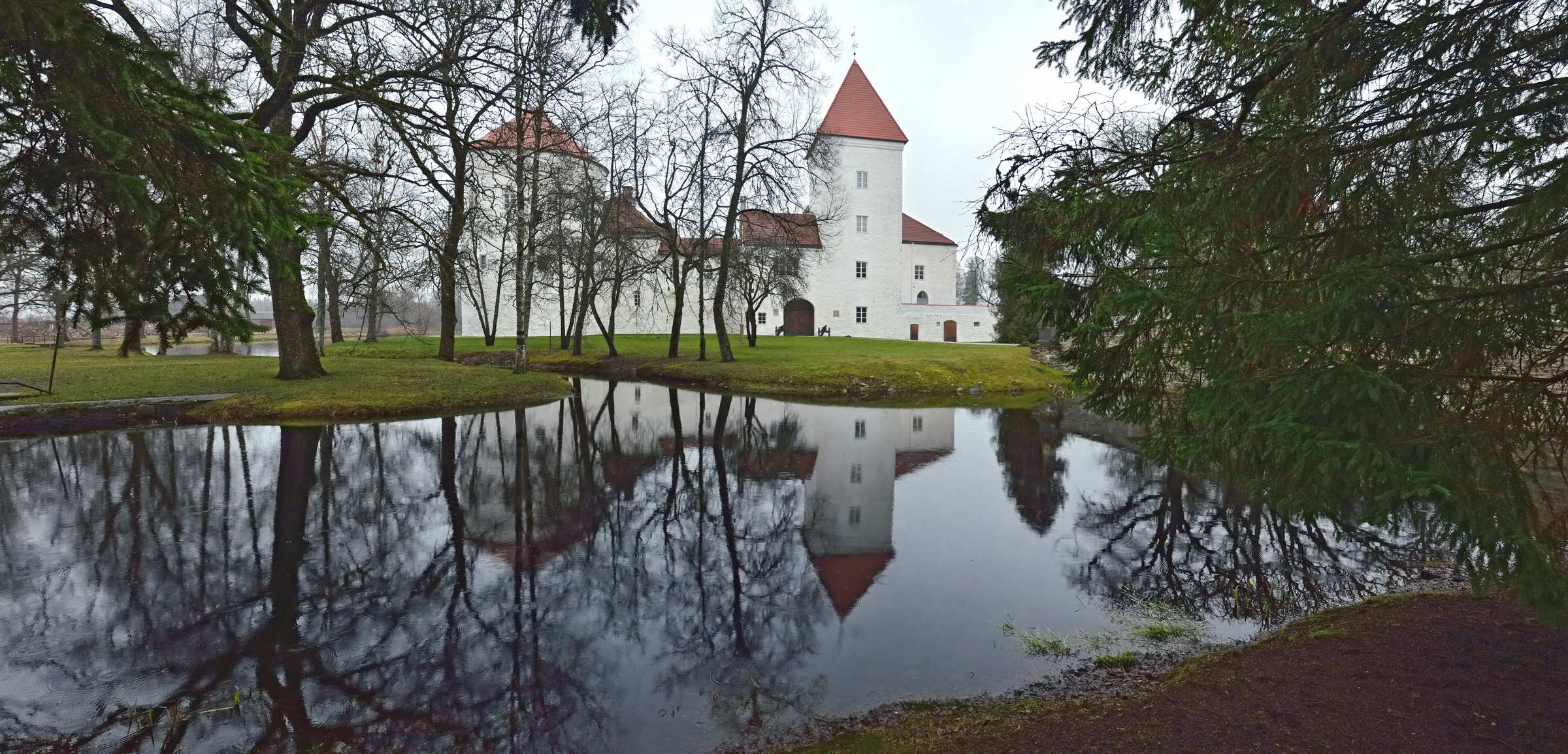 Замок Лоде в Эстонии
