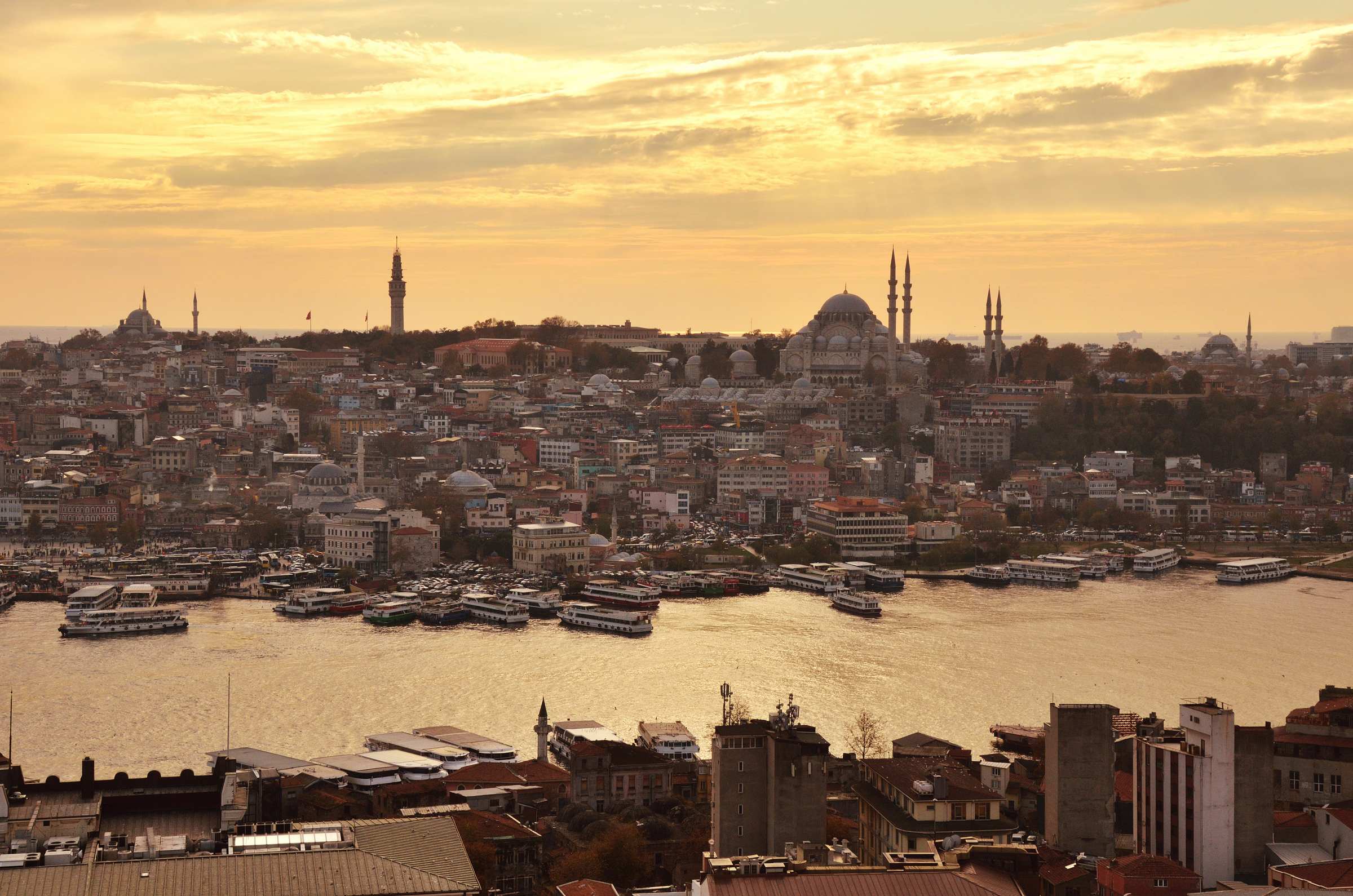 Виды на Стамбул с Галатской башни