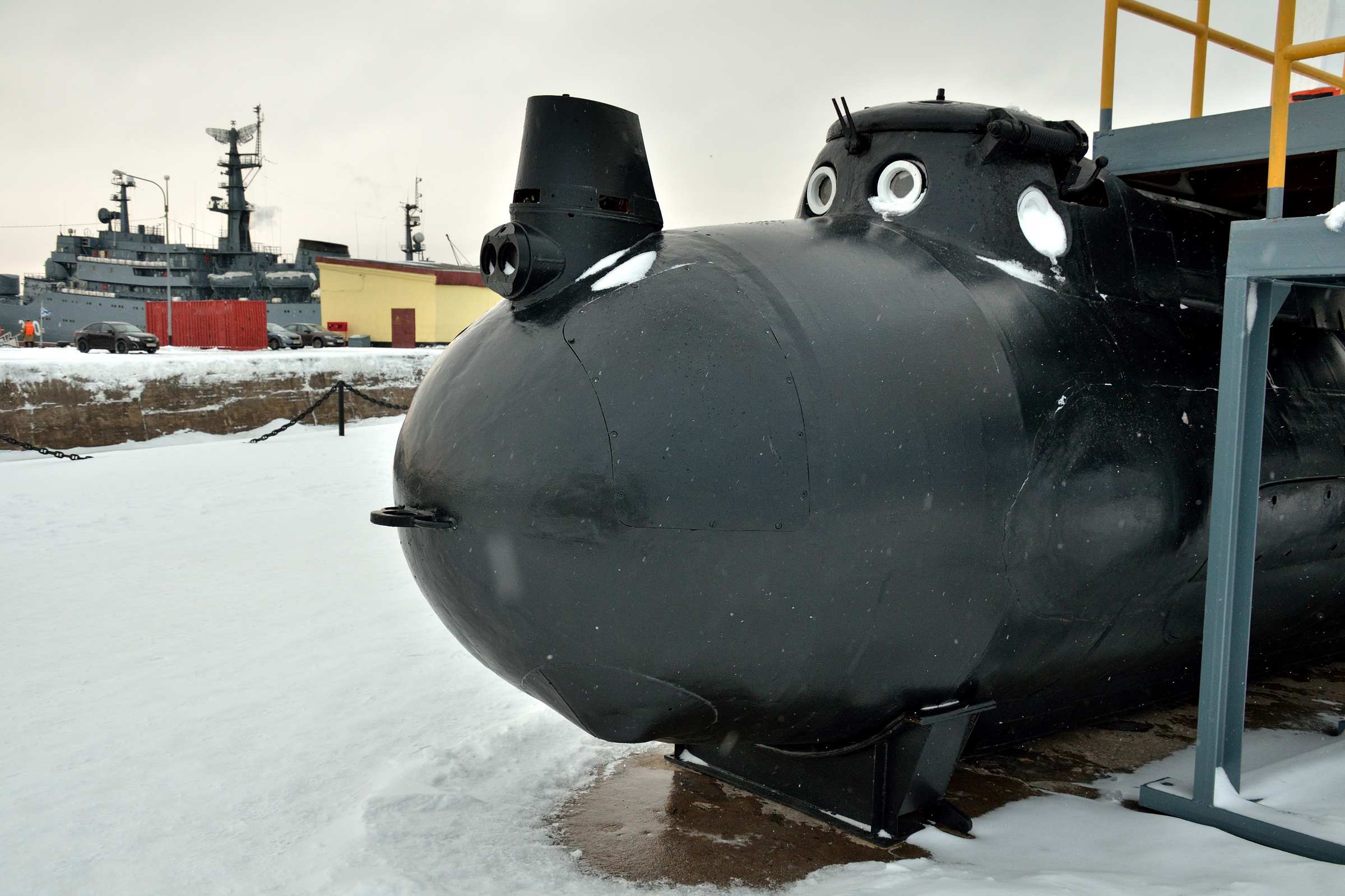 Кронштадт. Сверхмалая подводная лодка проекта 908 «Тритон-2».