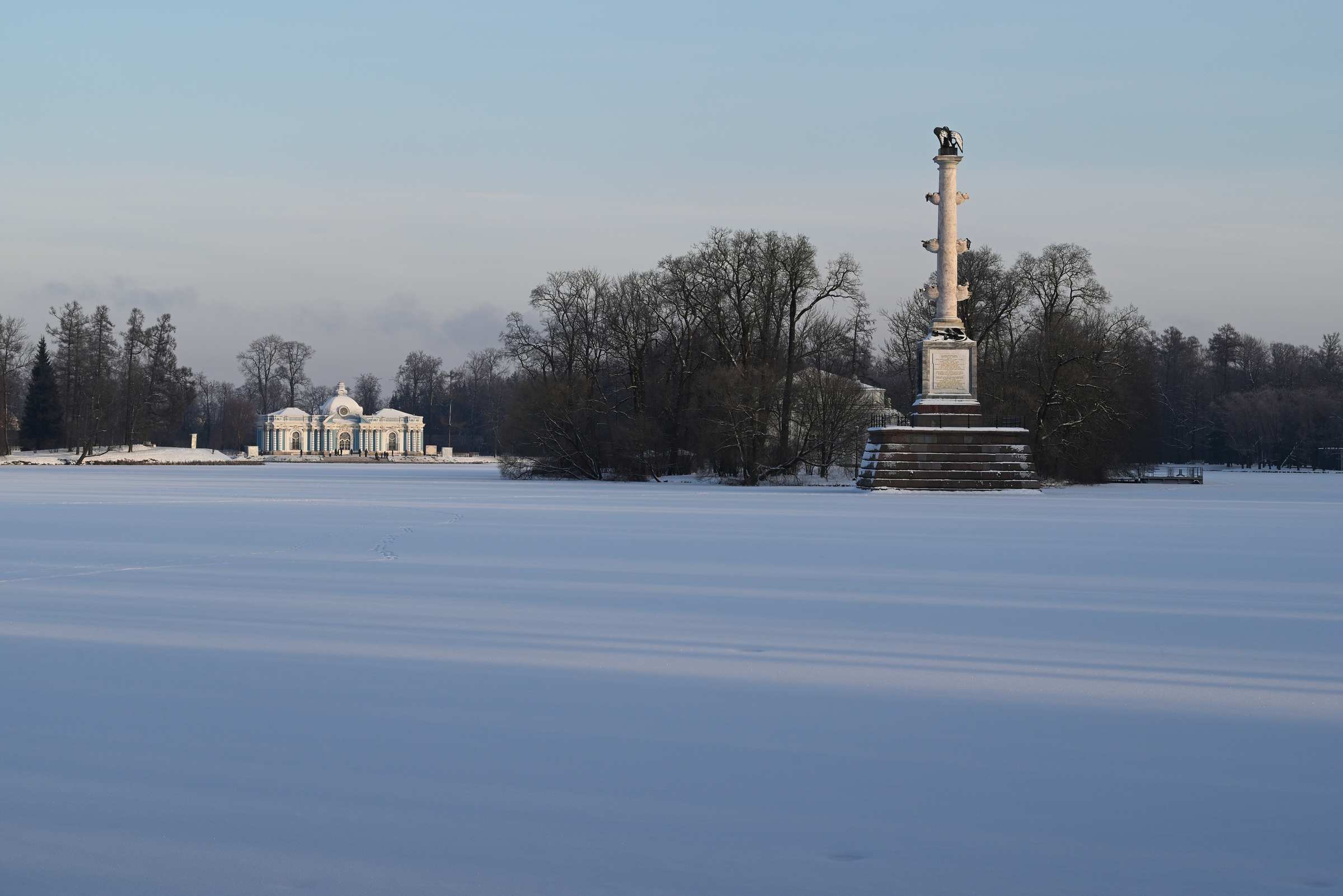 Екатерининский парк зимой. Чесменская колонна