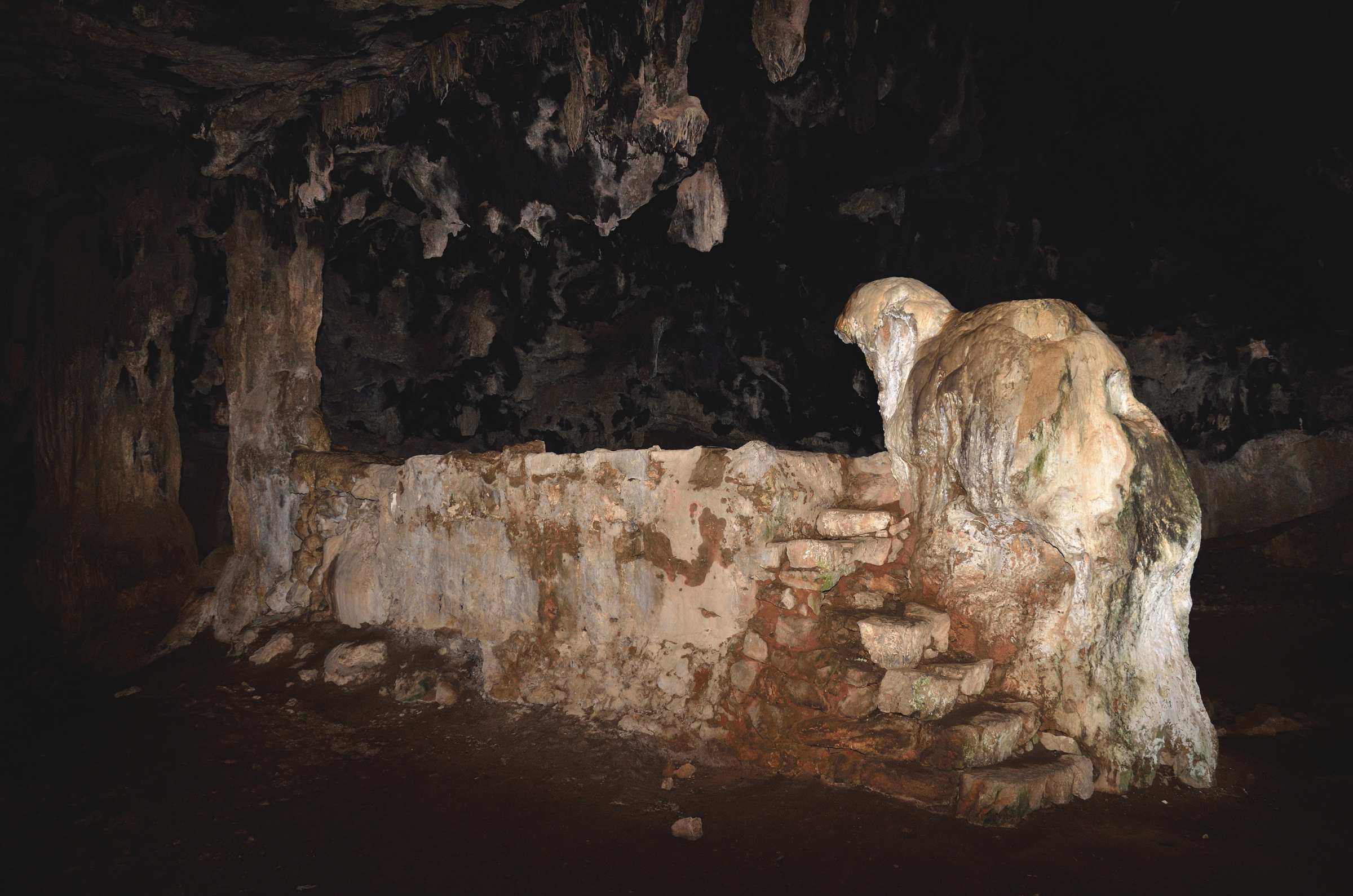 Пещера Медведицы на Крите